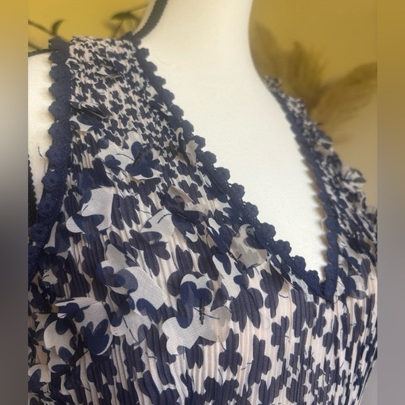 Foxiedox Clover Pleated Dress  Size S - Picture 3 of 9